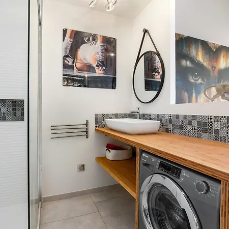 Semesterbostad Pleasure Heliopolis Terrace- 3 Min From The Agde